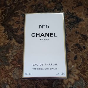 CHANEL Other - Chanel No5 BOX ONLY CHANEL Other - Chanel No5 BOX ONLY